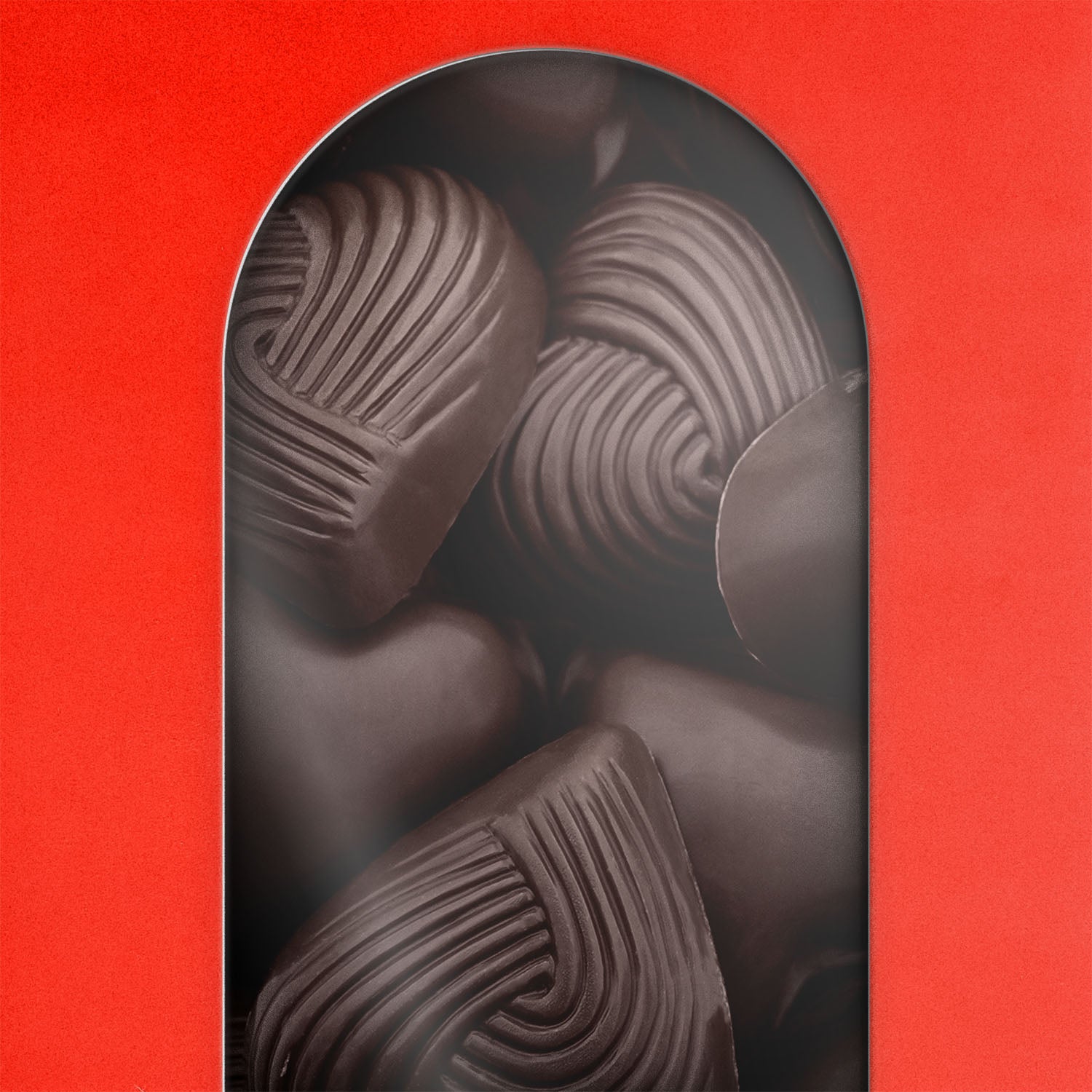 Coeurs guimauve par Cavaletti Paris. Au chocolat noir et guimauve vanille, fourré d'un coeur au praliné à l'ancienne. Idéal fête des mères ou saint Valentin.