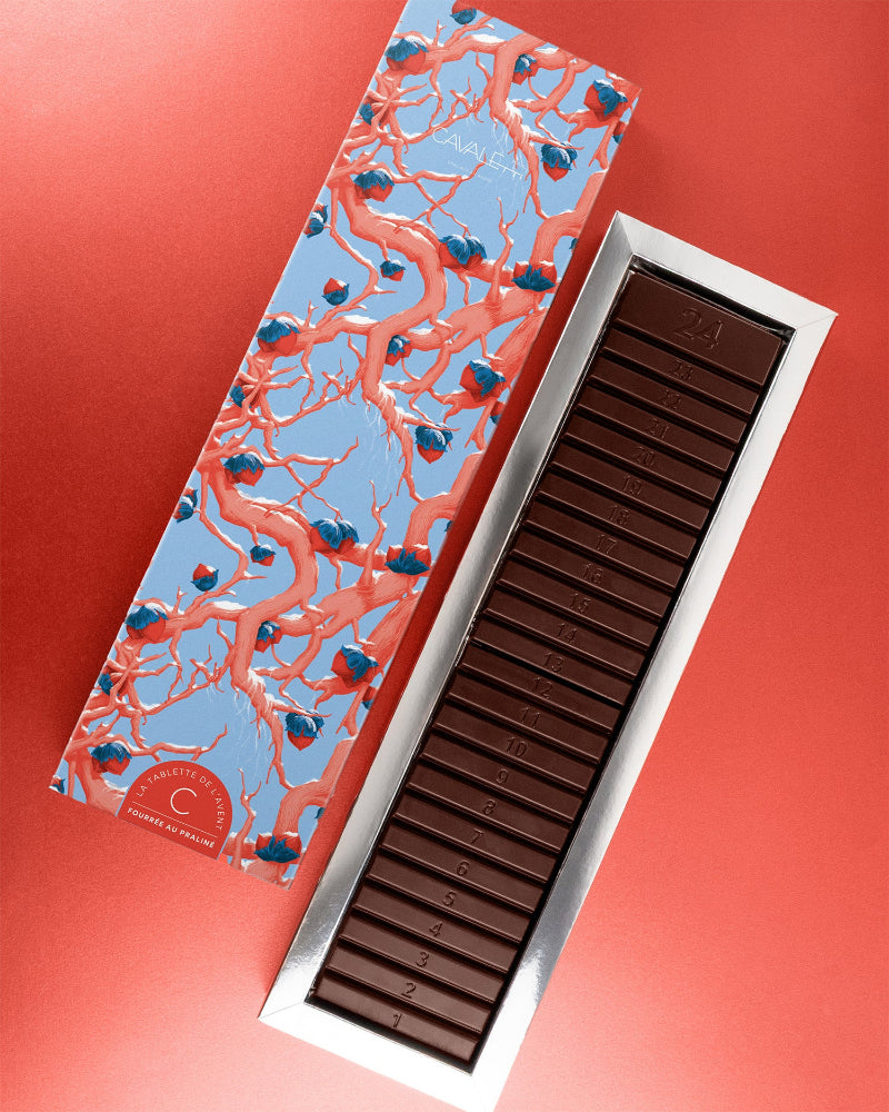 Calendrier de l'avent originale sous forme de tablette de 24 chocolats pralinés par Cavaletti Paris. un étui au design moderne et artistique pour offrir. un vrai bel objet en édition limitée.
