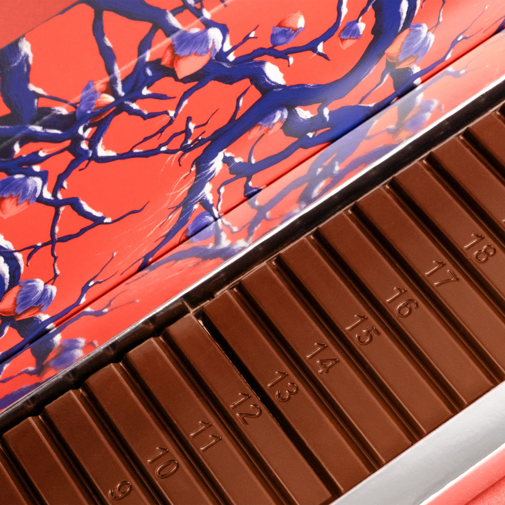 Chocolat praliné tablette de l'avent barre pralinée édition limitée, à offrir à Noël, par Cavaletti Paris, enrobage chocolat au lait, barre pralinée numérotée