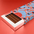 Calendrier de l'avent originale sous forme de tablette de 24 chocolats pralinés par Cavaletti Paris. un joli écrin chic. 